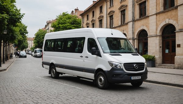 Location minibus : trouvez le véhicule idéal pour vos trajets